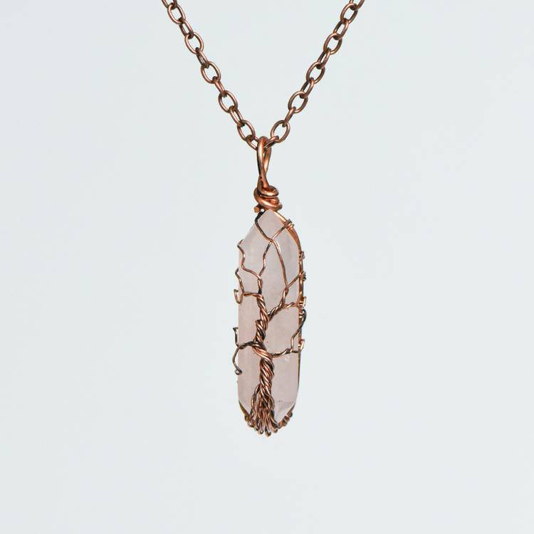 Hexagonal prism double-pointed pendant (white)